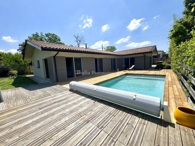 Maison - 175 m² - 5 pièces