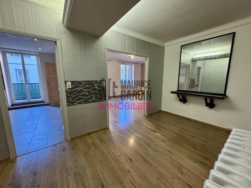 Appartement - 105 m² - 3 pièces