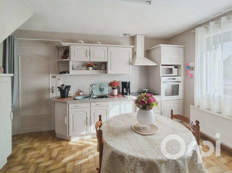 Maison - 94 m² - 4 pièces