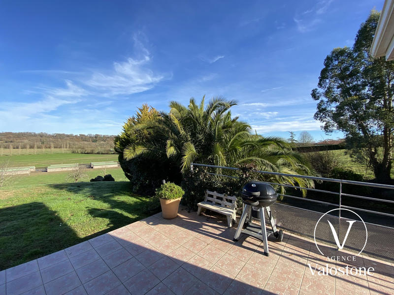 Maison traditionnelle - 119 m² - 5 pièces