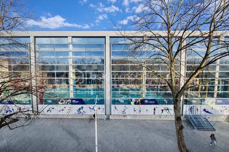 Loft - 88 m² - 3 pièces