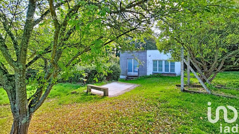 Maison - 251 m² - 10 pièces