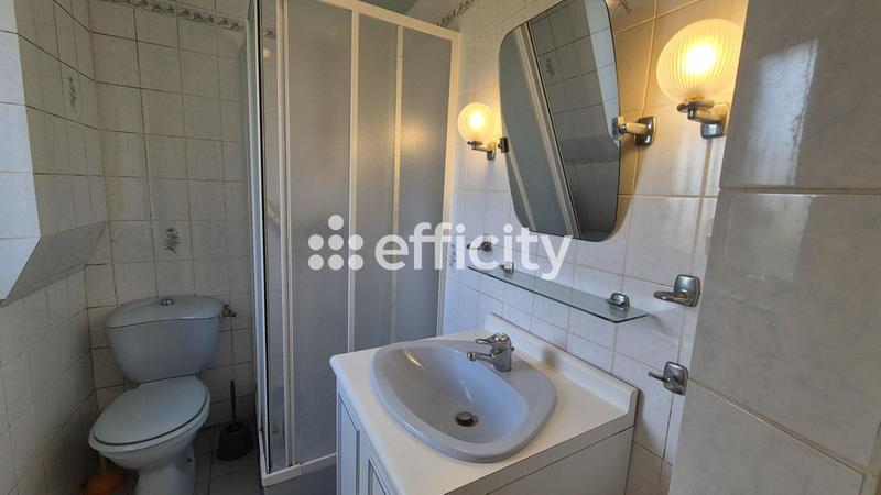 Maison - 180 m² - 6 pièces