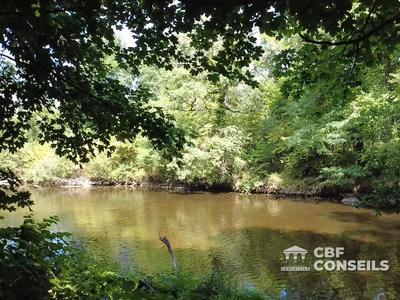 Maison - 270 m² - 9 pièces