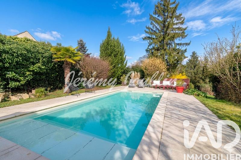 Maison - 143 m² - 7 pièces