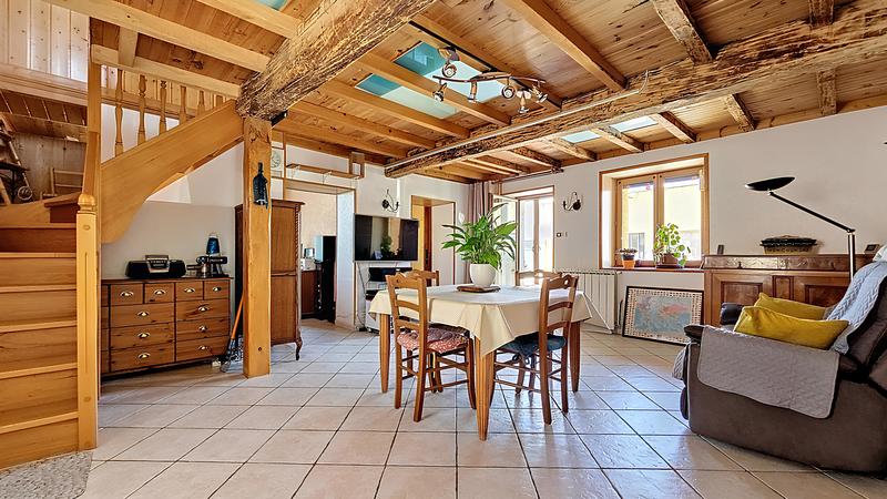 Villa - 137 m² - 5 pièces
