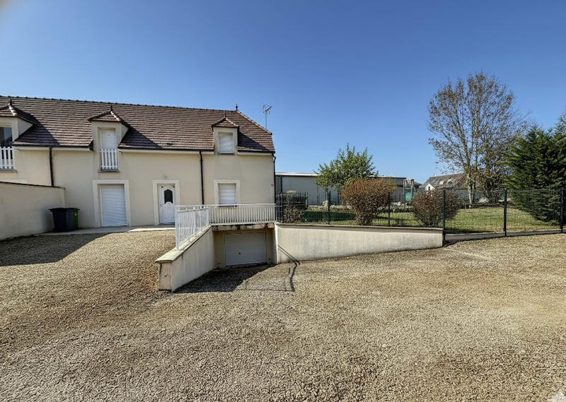 Maison - 102 m² - 5 pièces