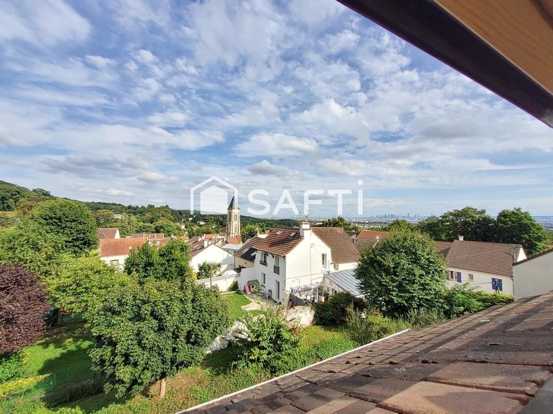 Maison - 93 m² - 5 pièces