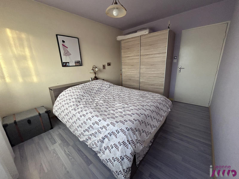 Appartement - 93 m² - 4 pièces