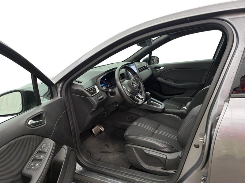 Renault Clio V E-Tech full hybrid 145 Engineered