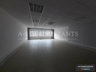 Local commercial - 150 m²