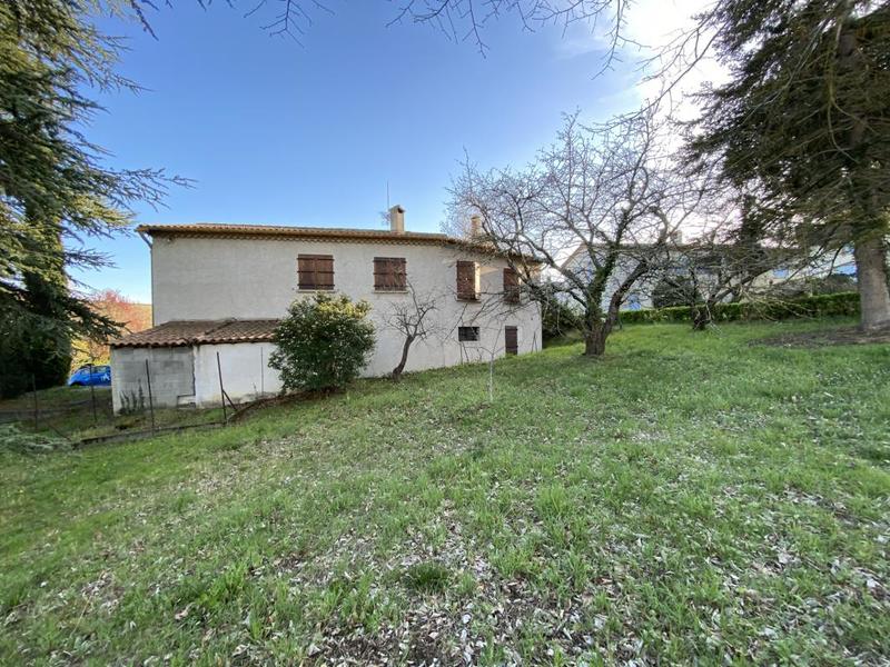 Villa - 143 m² - 6 pièces