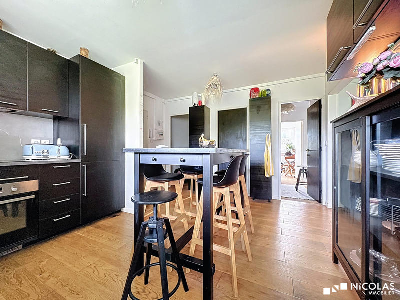 Appartement - 118 m² - 6 pièces