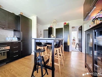 Appartement - 118 m² - 6 pièces