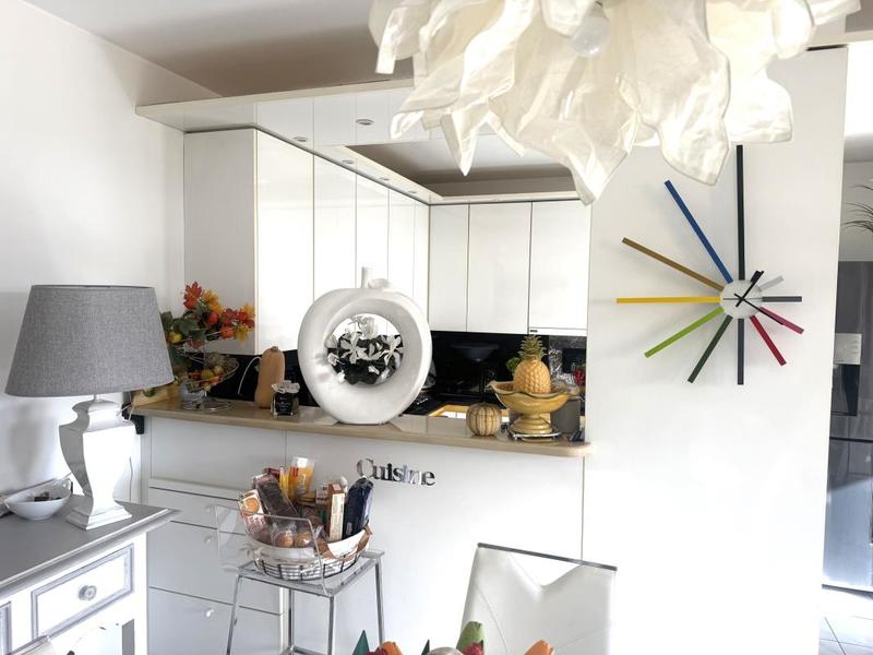 Appartement - 95 m² - 3 pièces