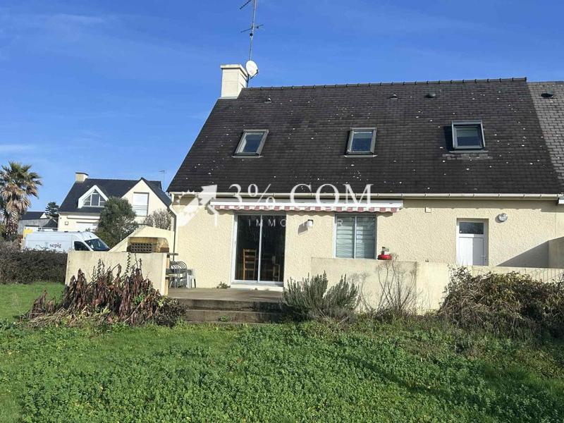 Maison - 97 m² - 5 pièces