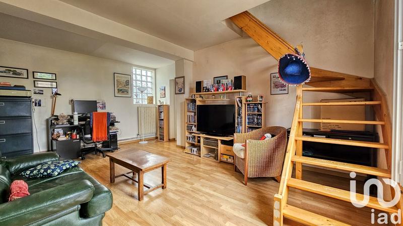 Maison - 205 m² - 8 pièces