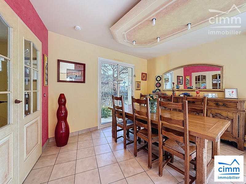 Maison - 157 m² - 6 pièces