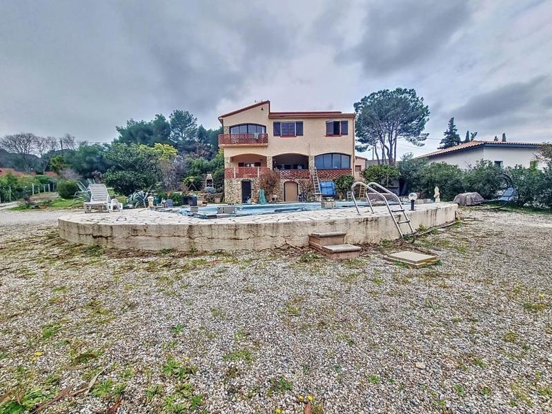 Pavillon - 170 m² - 5 pièces