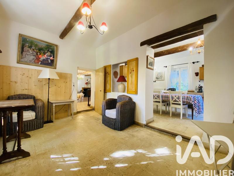 Maison - 250 m² - 9 pièces