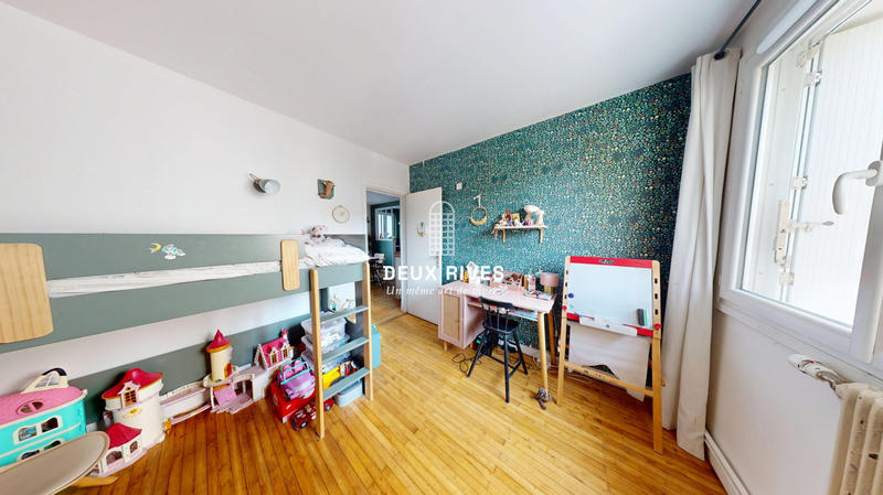 Appartement - 79 m² - 4 pièces