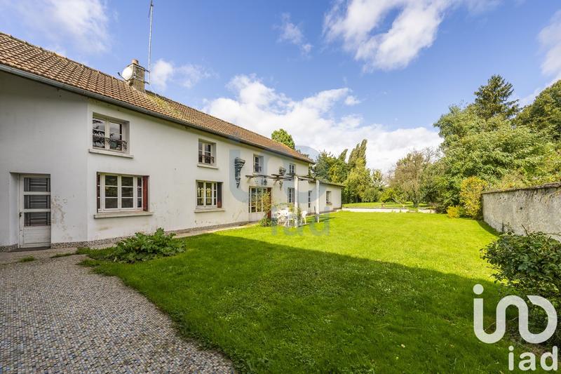 Maison - 257 m² - 8 pièces