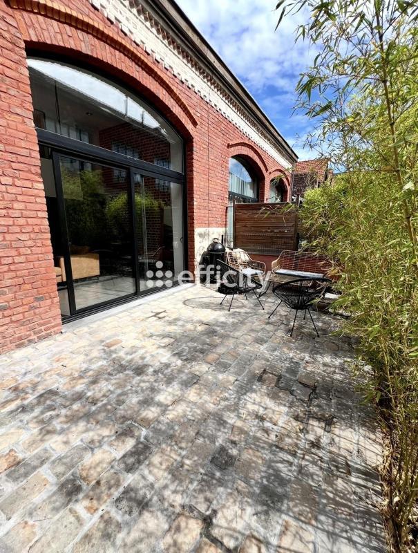 Loft - 71 m² - 2 pièces