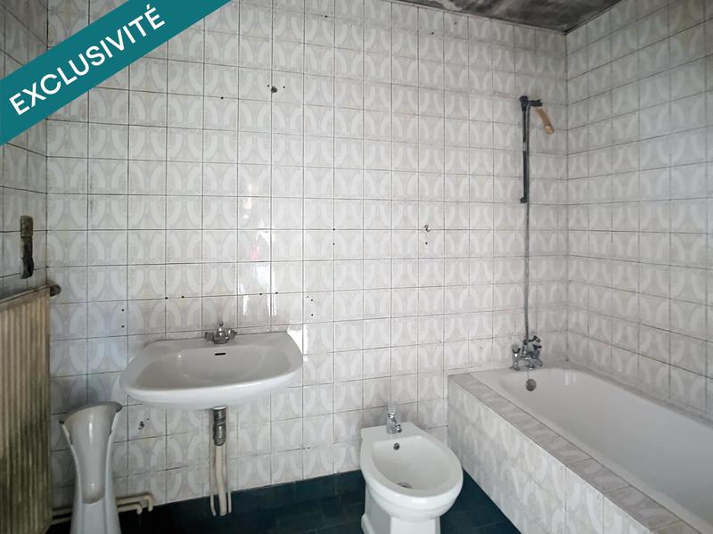 Maison - 200 m² - 7 pièces