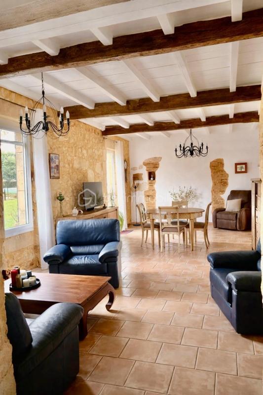 Maison en pierre - 215 m² - 10 pièces