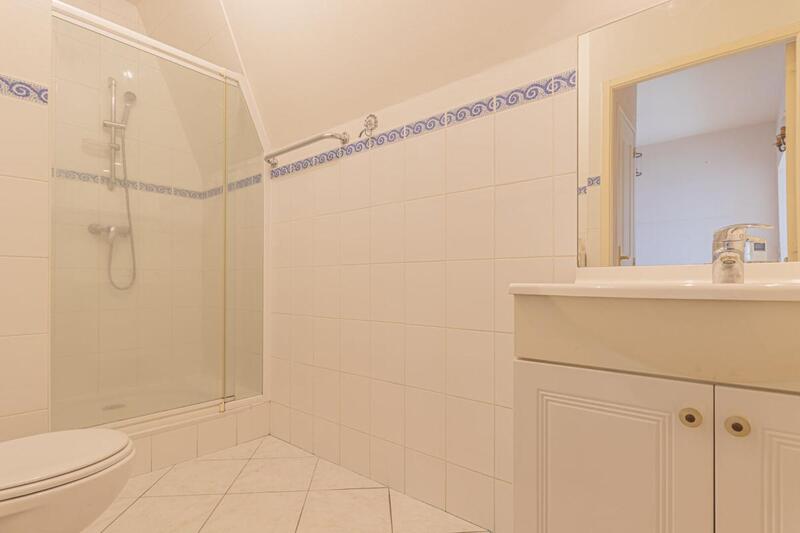 Appartement - 91 m² - 4 pièces