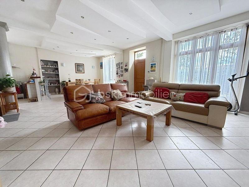 Maison de campagne - 223 m² - 10 pièces