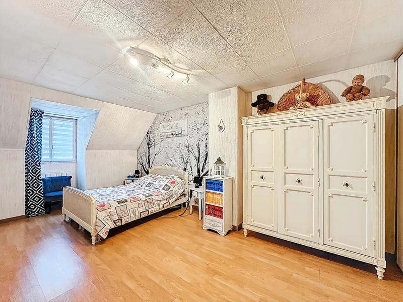 Pavillon - 127 m² - 6 pièces