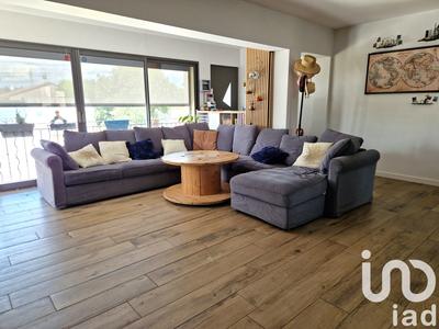 Maison - 128 m² - 5 pièces