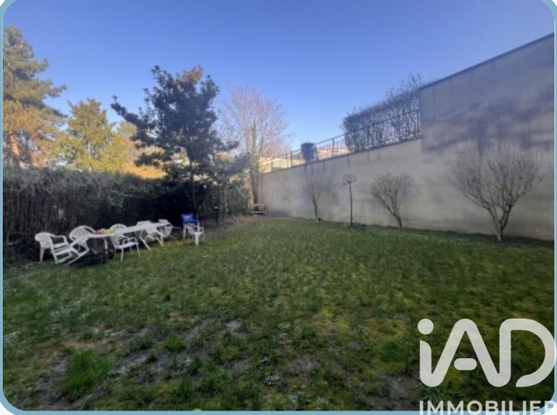 Appartement - 75 m² - 5 pièces