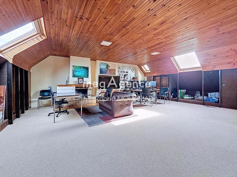 Maison - 147 m² - 5 pièces