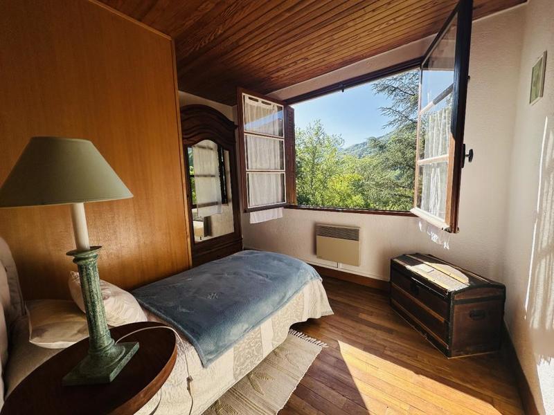 Maison - 100 m² - 6 pièces