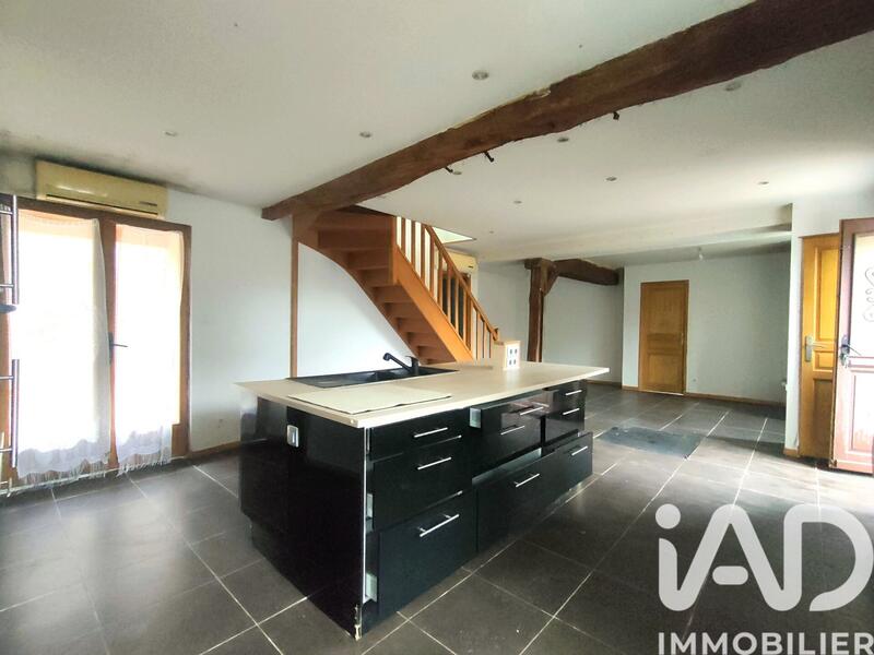 Maison de village - 121 m² - 6 pièces