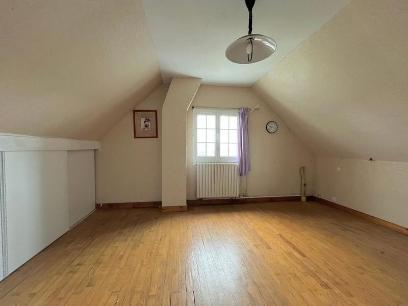 Maison - 102 m² - 5 pièces