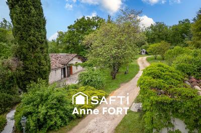 Maison - 138 m² - 5 pièces