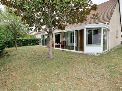 Maison - 157 m² - 6 pièces