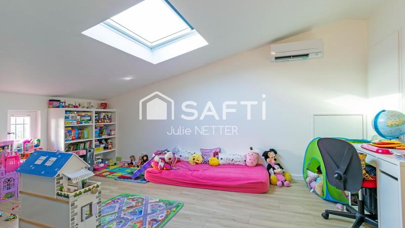 Maison - 160 m² - 5 pièces