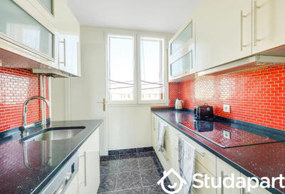 Chambre - 10 m² - 1 pièce