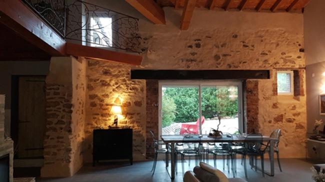 Maison - 465 m² - 15 pièces