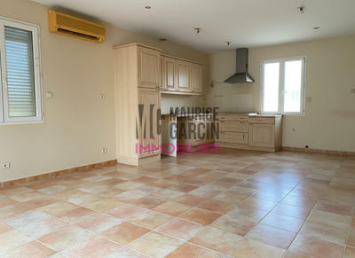 Villa - 194 m² - 6 pièces