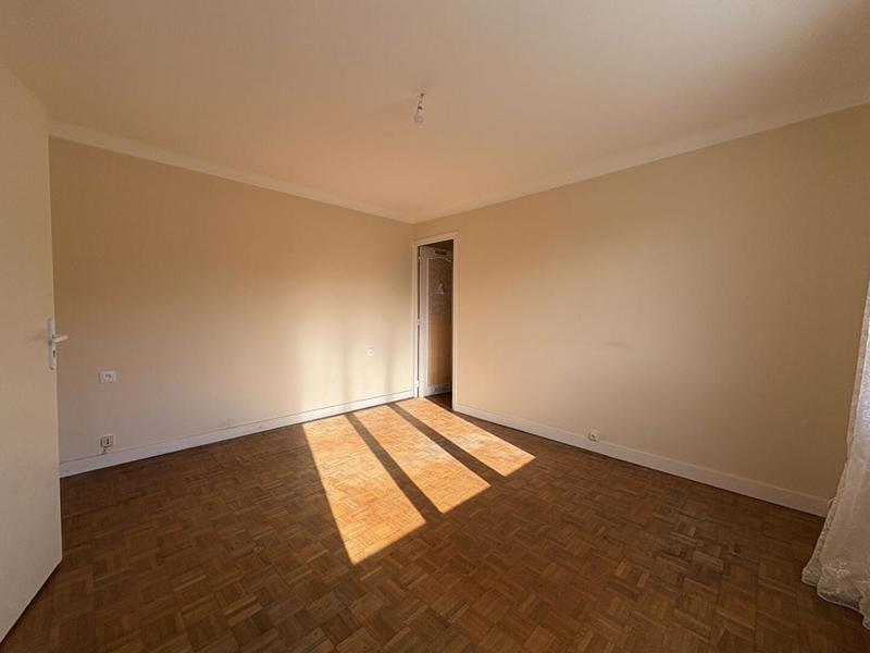 Maison - 111 m² - 6 pièces