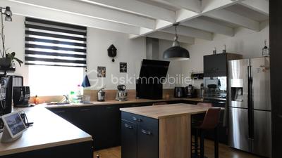 Maison - 185 m² - 6 pièces