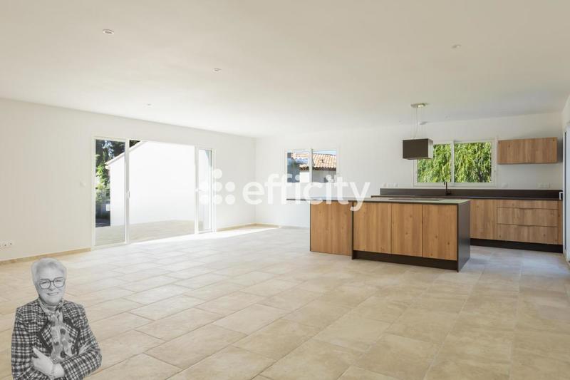 Villa - 130 m² - 5 pièces