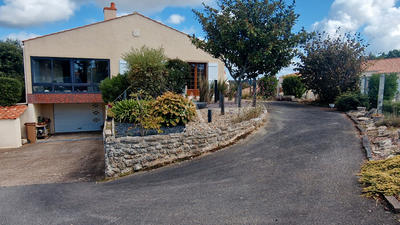 Maison - 135 m² - 5 pièces