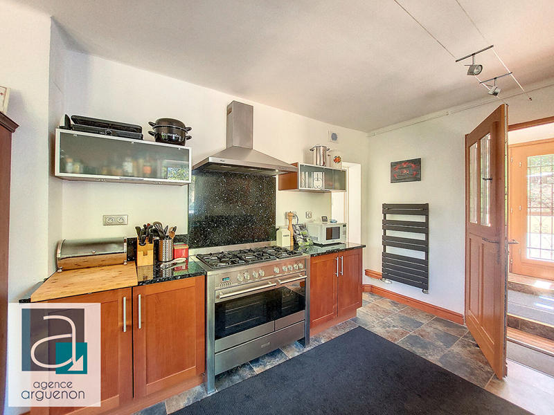 Maison - 129 m² - 8 pièces