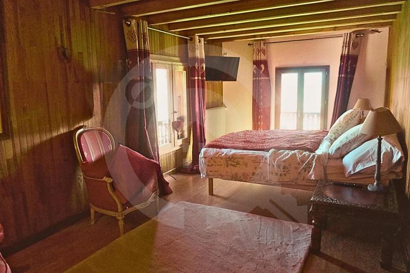 Châlet - 265 m² - 15 pièces